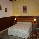 Bed and breakfast Gran La Mesnada 3*