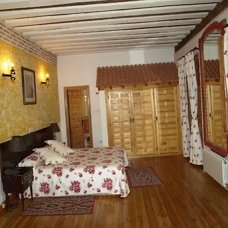 Gran La Mesnada Olmedo