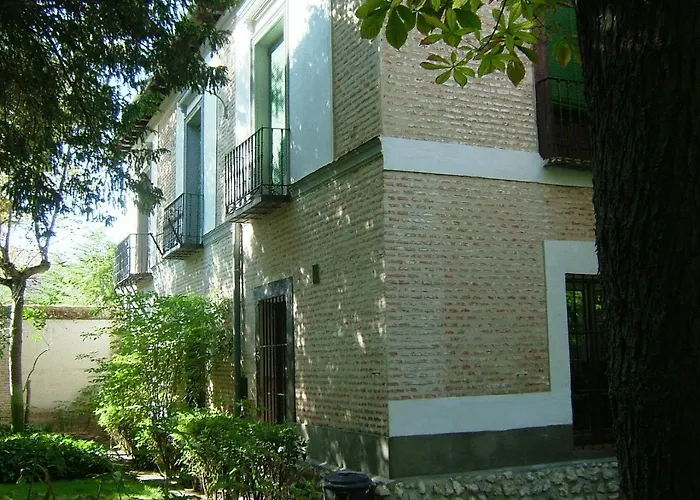 Nocleg ze śniadaniem Gran La Mesnada 3*