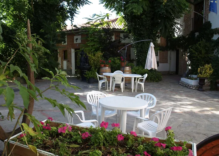 Nocleg ze śniadaniem Gran La Mesnada 3*